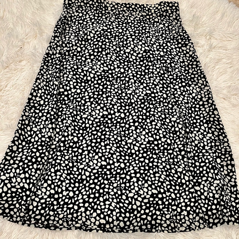 High waisted silk skirt